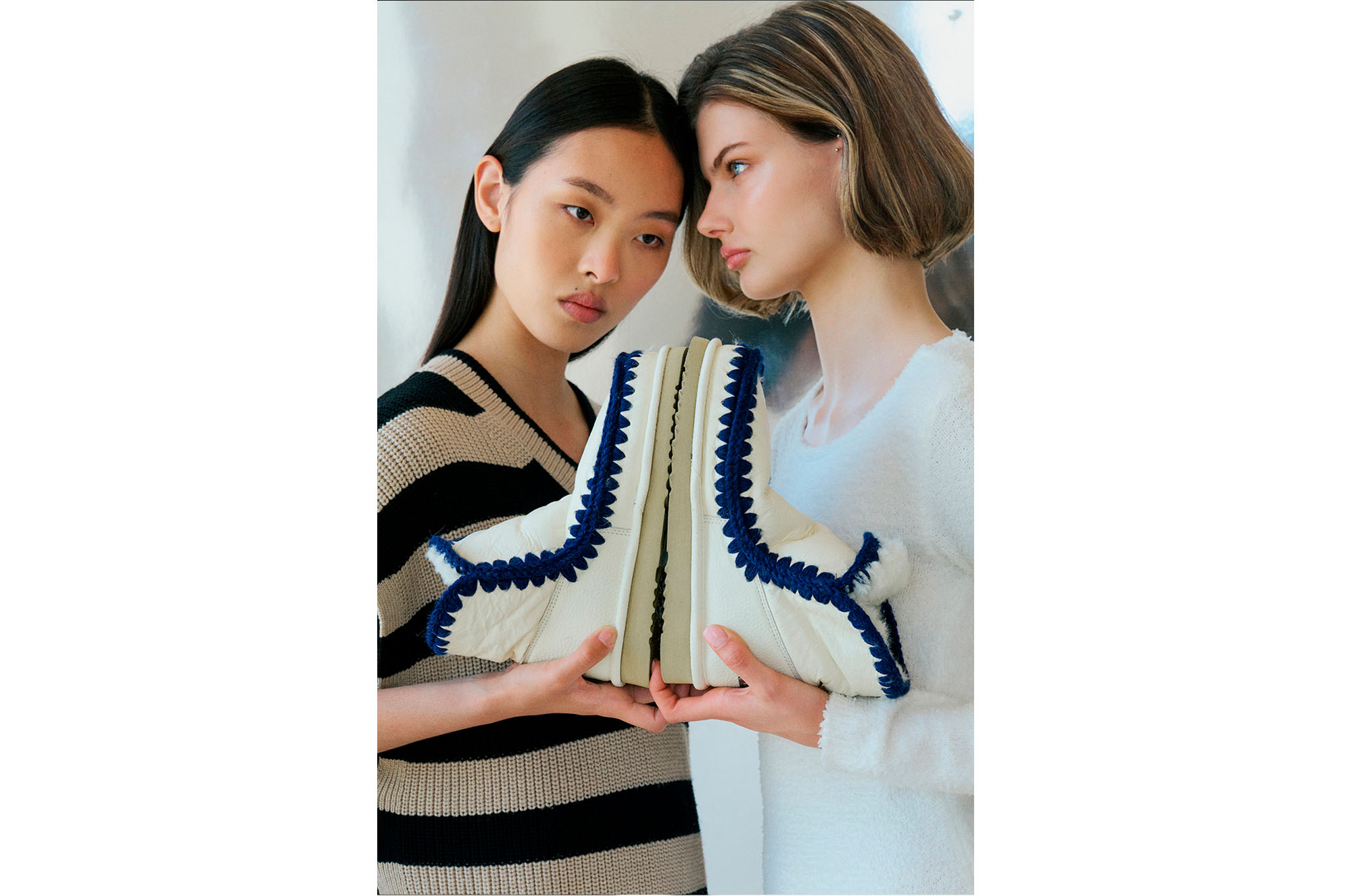 Lookbook - page 9